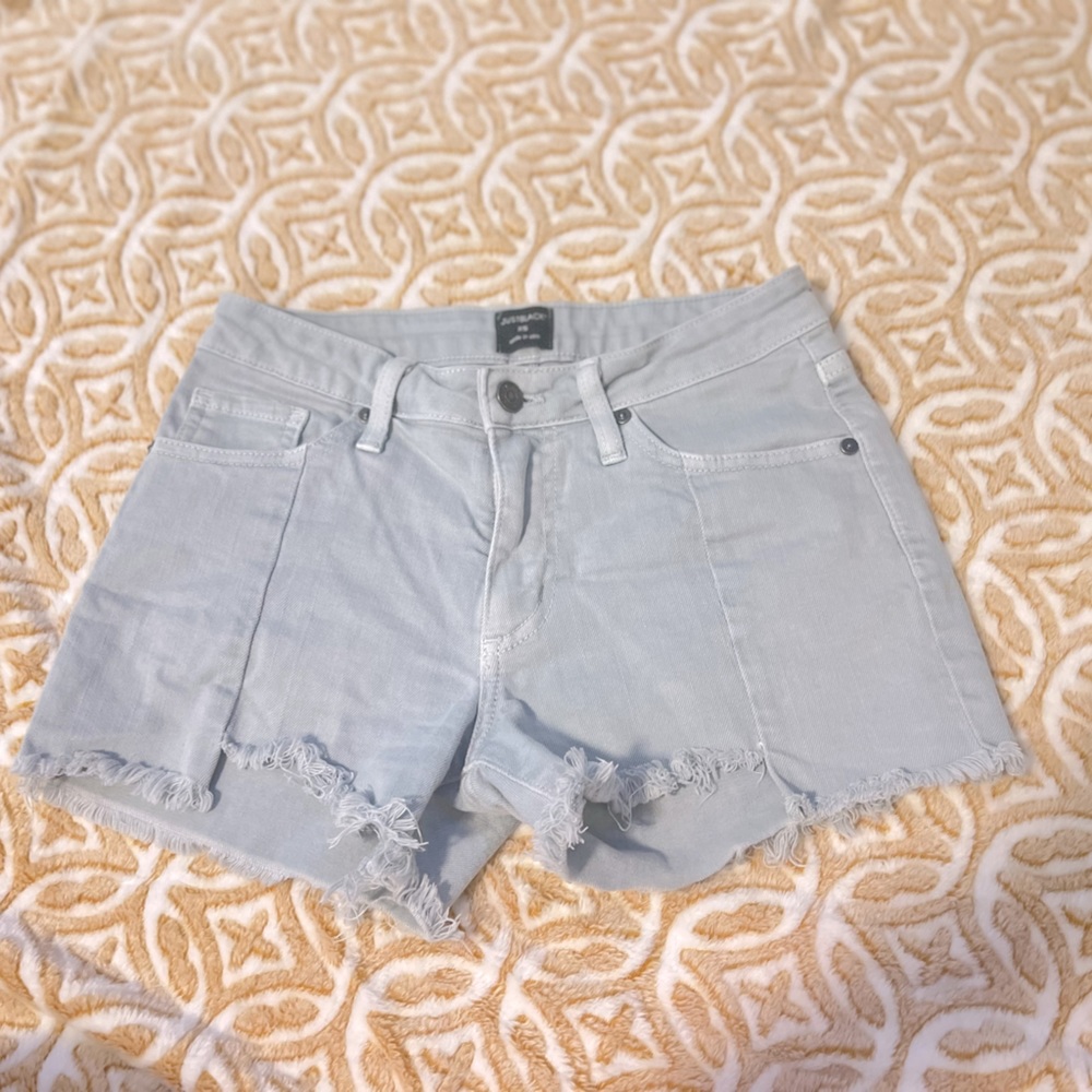 XS Just Black, light green denim shorts